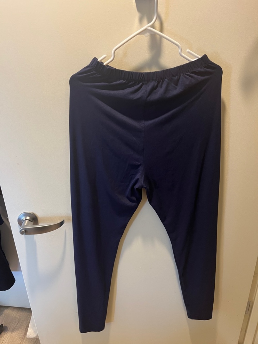 Women's Navy Elastic Waist Pull-On Pants very soft